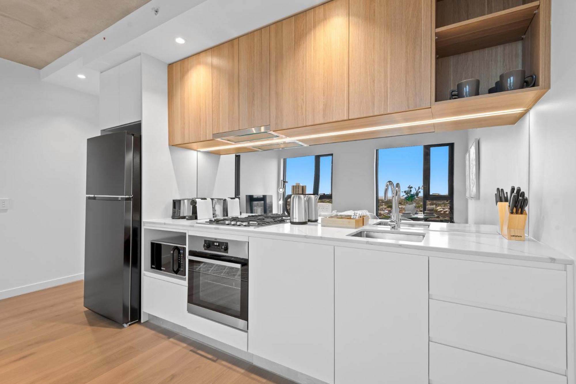 Chic 2-bed Inner-city Abode With Bbq, Gym & Pool Apartment *